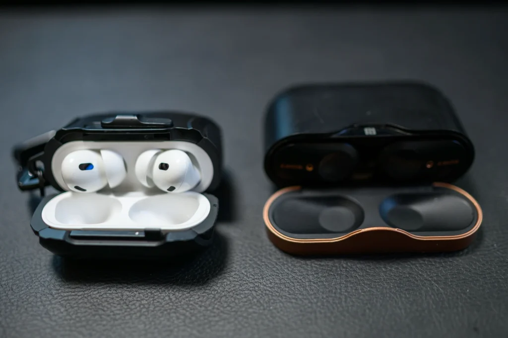 AirPods Pro 2とXF-1000XM3とサイズ比較